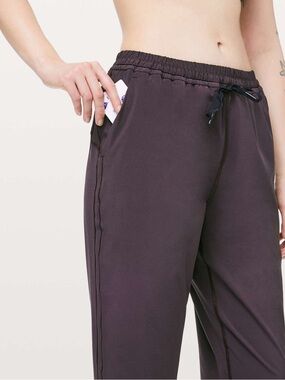lululemon athletica Women's Keep it Classic Joggers - Plum